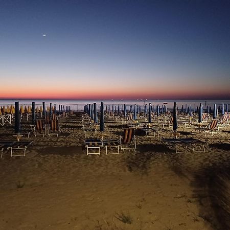 Appartamento Felicia San Benedetto del Tronto Exterior foto