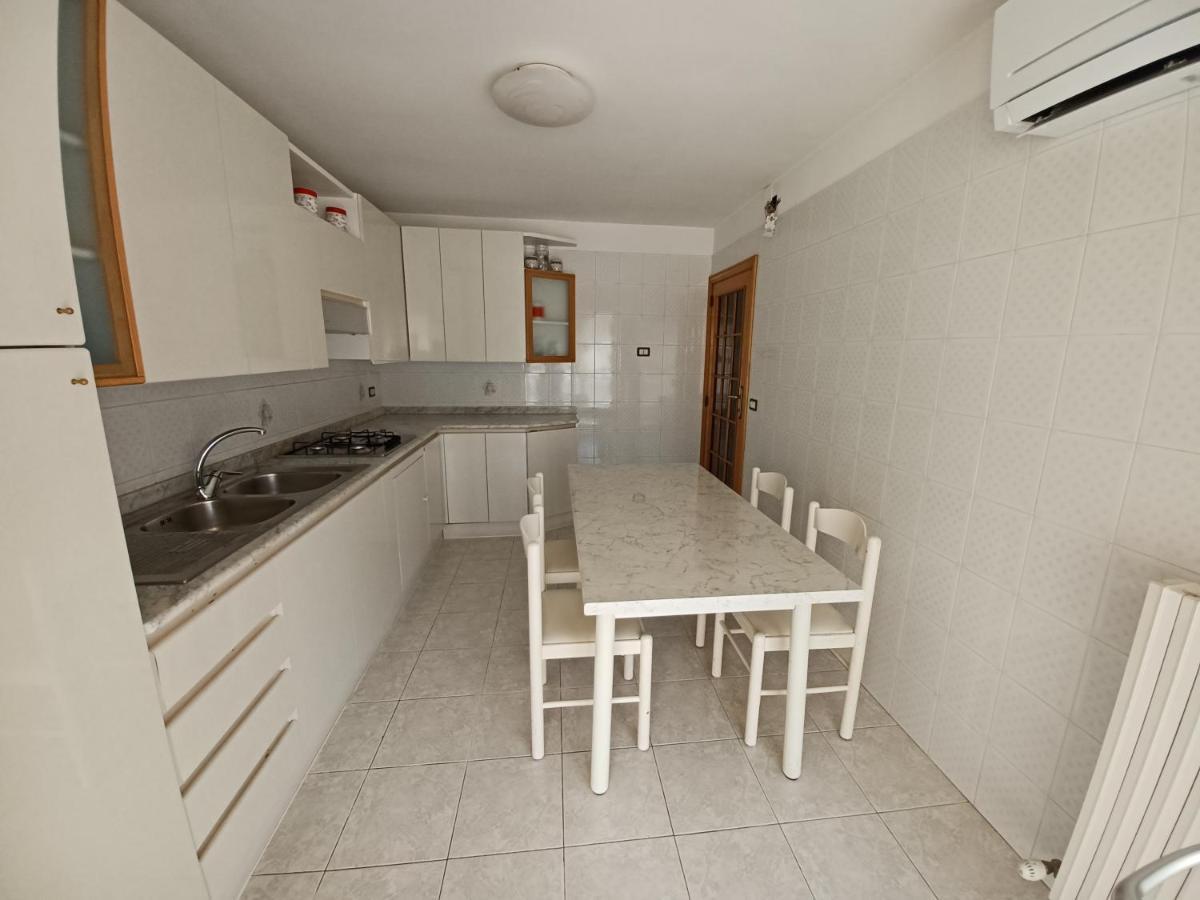 Appartamento Felicia San Benedetto del Tronto Exterior foto