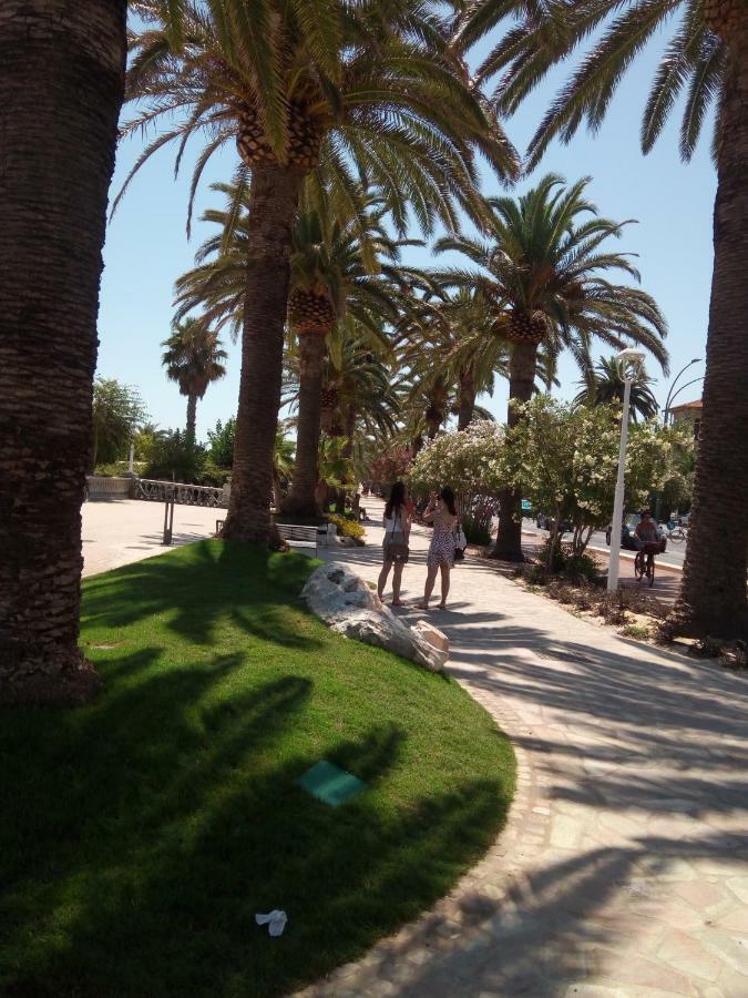 Appartamento Felicia San Benedetto del Tronto Exterior foto